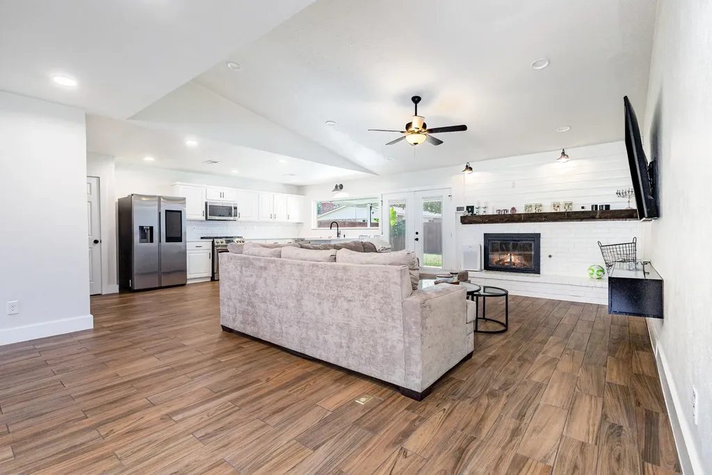 1616 Montana Trail Plano TX 75023
