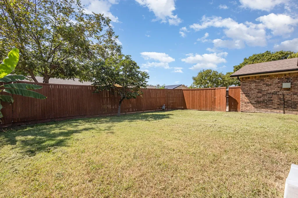 1616 Montana Trail Plano TX 75023