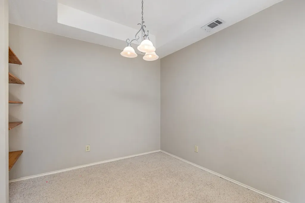 5100 Verde Valley Lane Dallas TX 75254