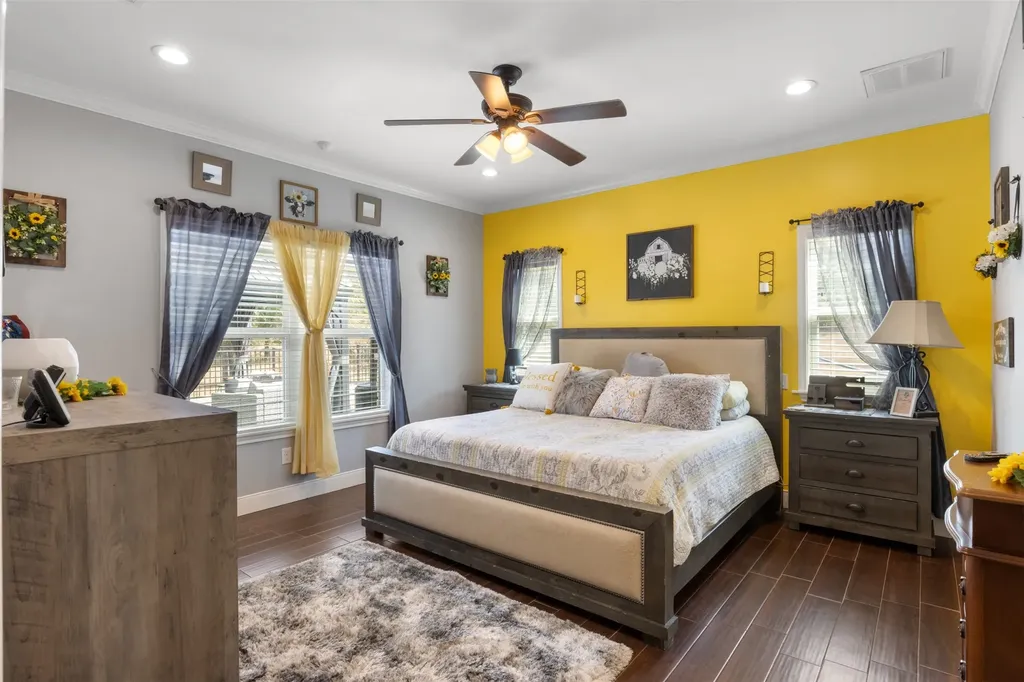 141 Eagle Point Cove Kingsland TX 78639