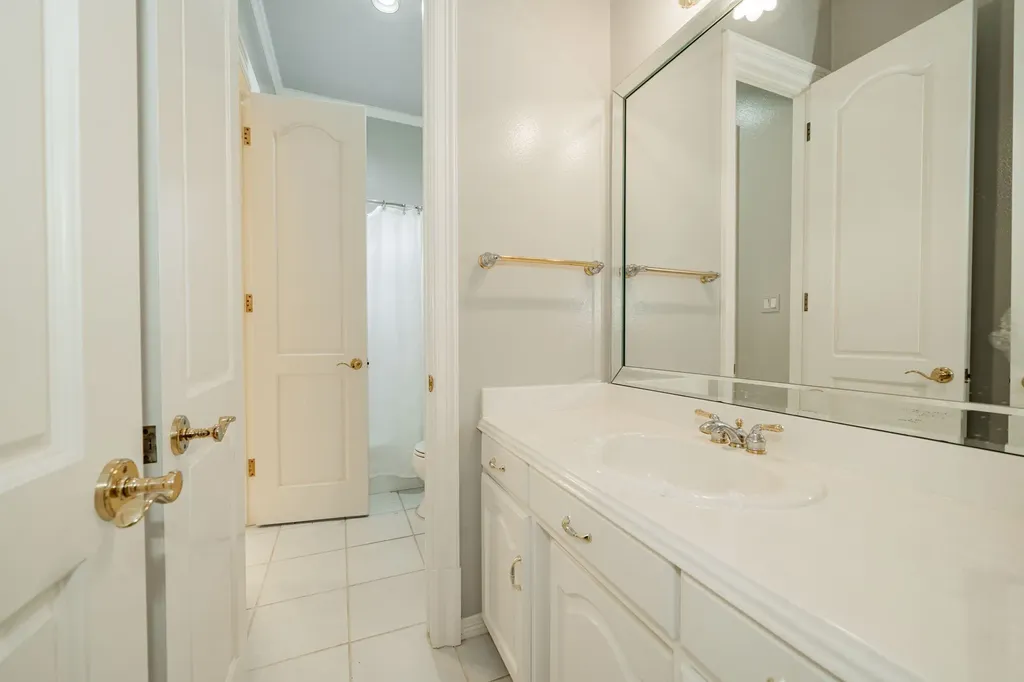 1990 Broken Lance Lane Rockwall TX 75032