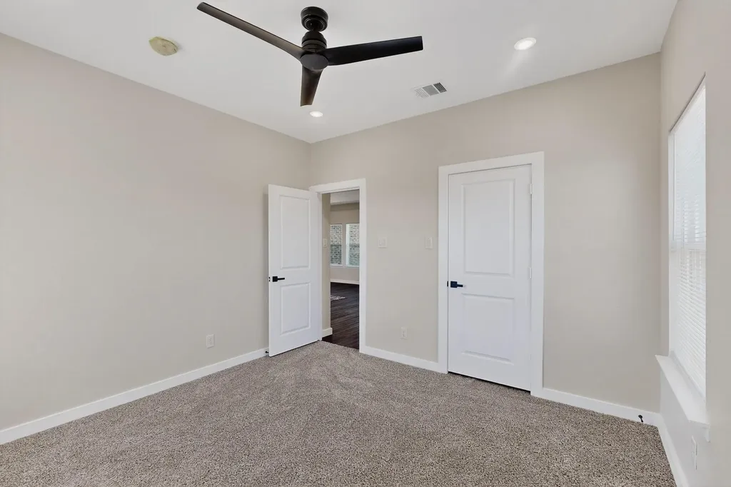 740 Section House Road Alma TX 75119