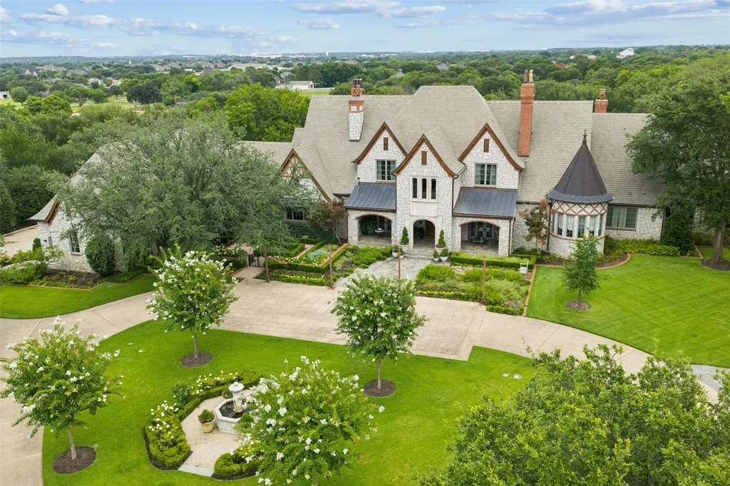 Colleyville TX, 6401 Westcoat Drive