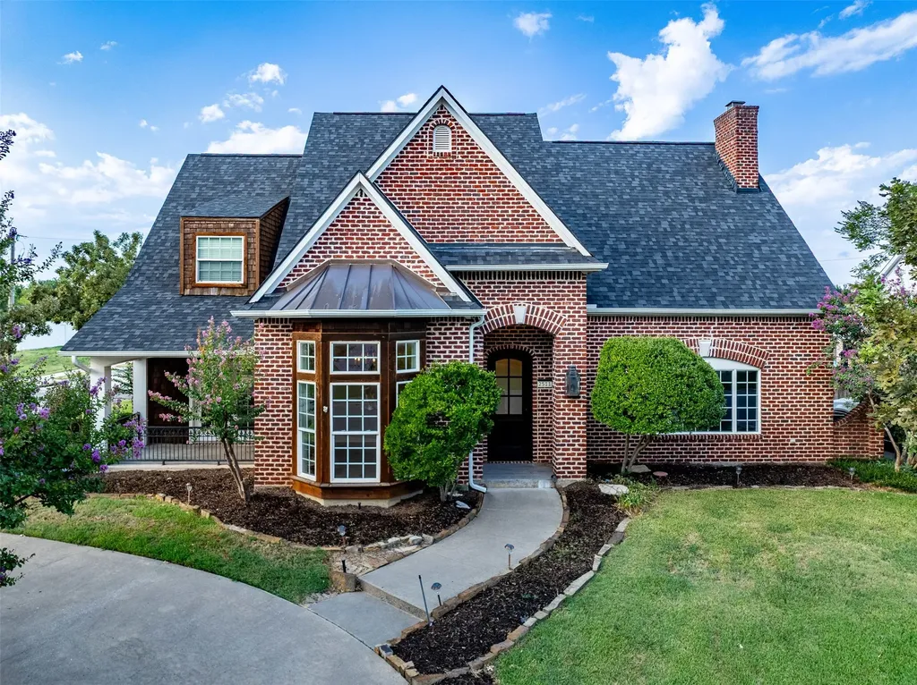 2511 Hidden Valley Trail Sherman TX 75092