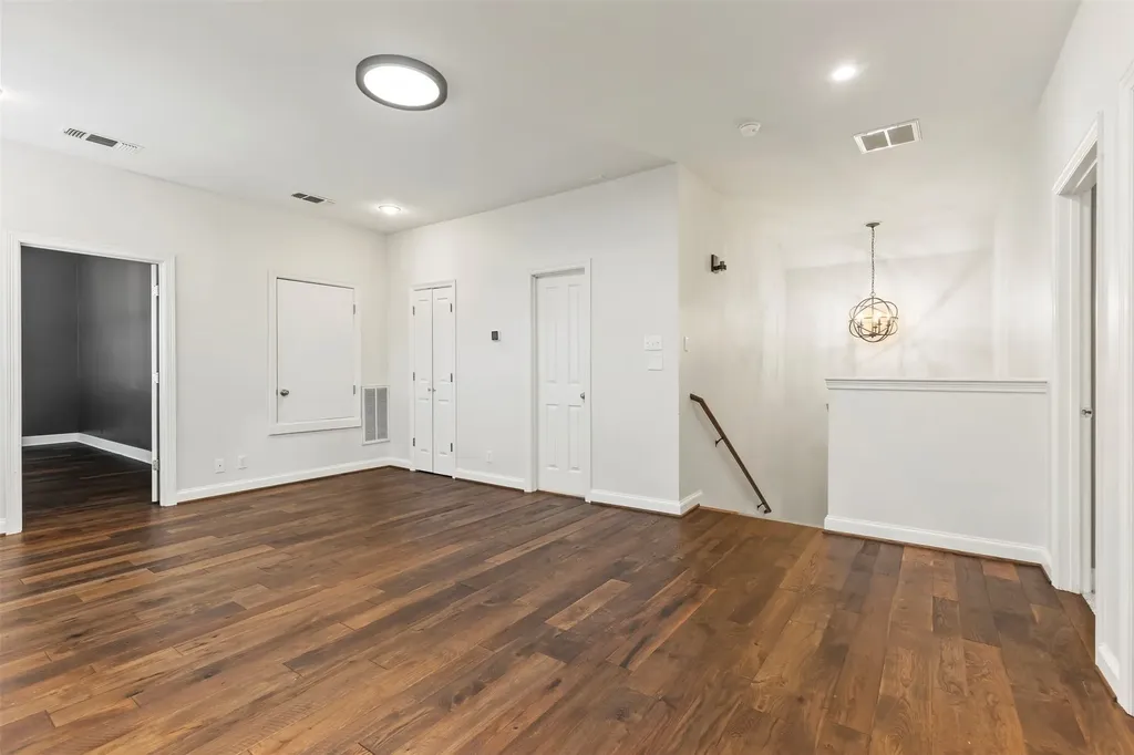 2511 Hidden Valley Trail Sherman TX 75092