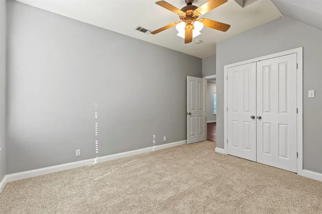 2511 Hidden Valley Trail Sherman TX 75092