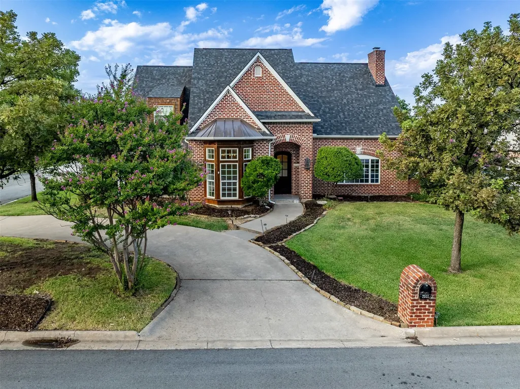 2511 Hidden Valley Trail Sherman TX 75092