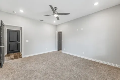1501 Johnson Road Iowa Park TX 76367