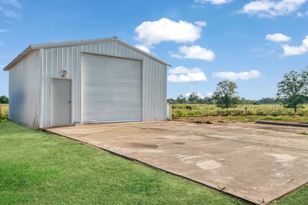 8181 Fm 1840 De Kalb TX 75559