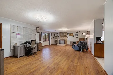 8181 Fm 1840 De Kalb TX 75559