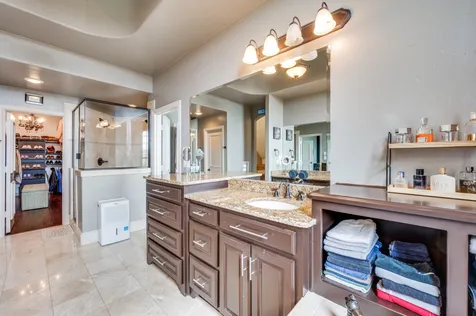 3336 University Park Lane Irving TX 75062