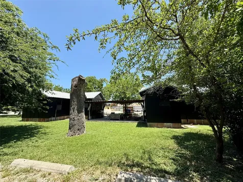 1001 A Vine Brownwood TX 76801