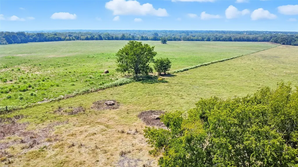 9620 Fm 895 Lake Creek TX 75450