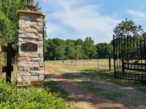 750 N Us Highway 287 Palestine TX 75803