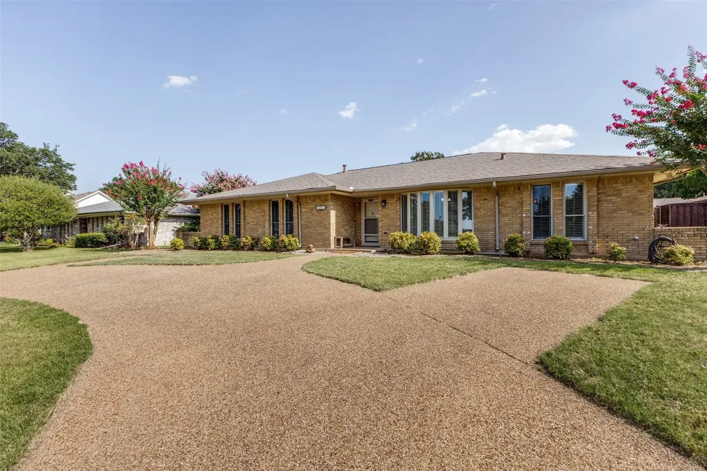 2512 Evergreen Drive Plano TX 75075
