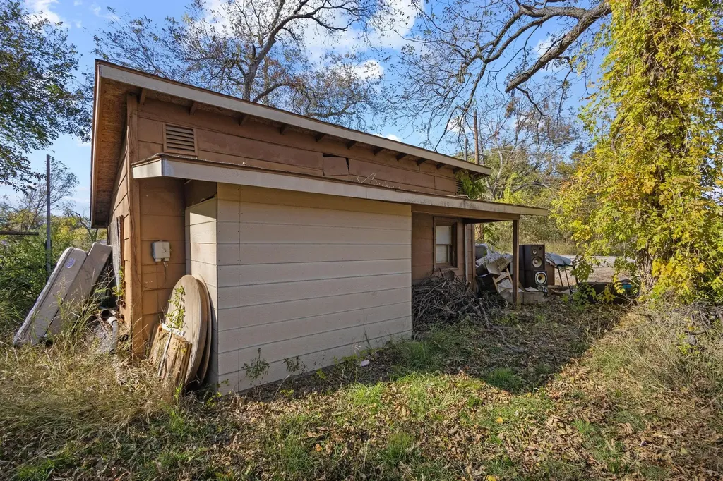 625 Denison Street Gainesville TX 76240