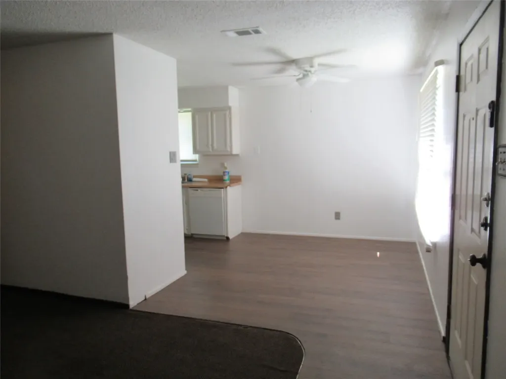 4214 3rd Street Greenville TX 75401