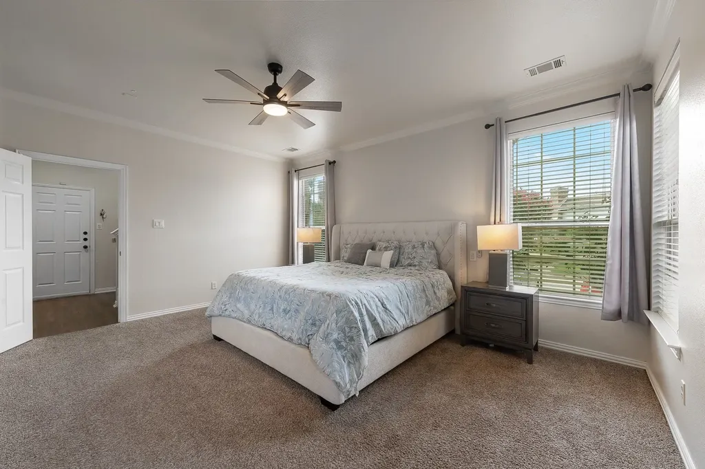 18240 Midway Road Dallas TX 75287