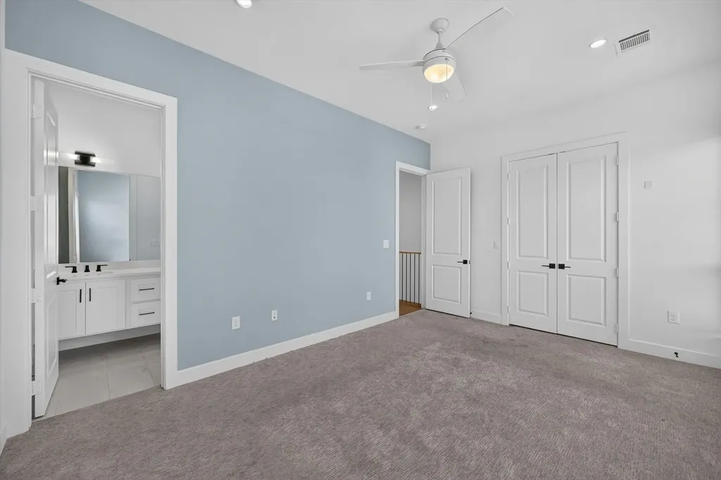 131 Thornton Street Arlington TX 76013
