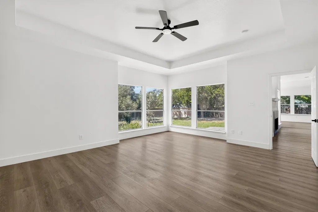 214 Pearly Top Drive Glenn Heights TX 75154