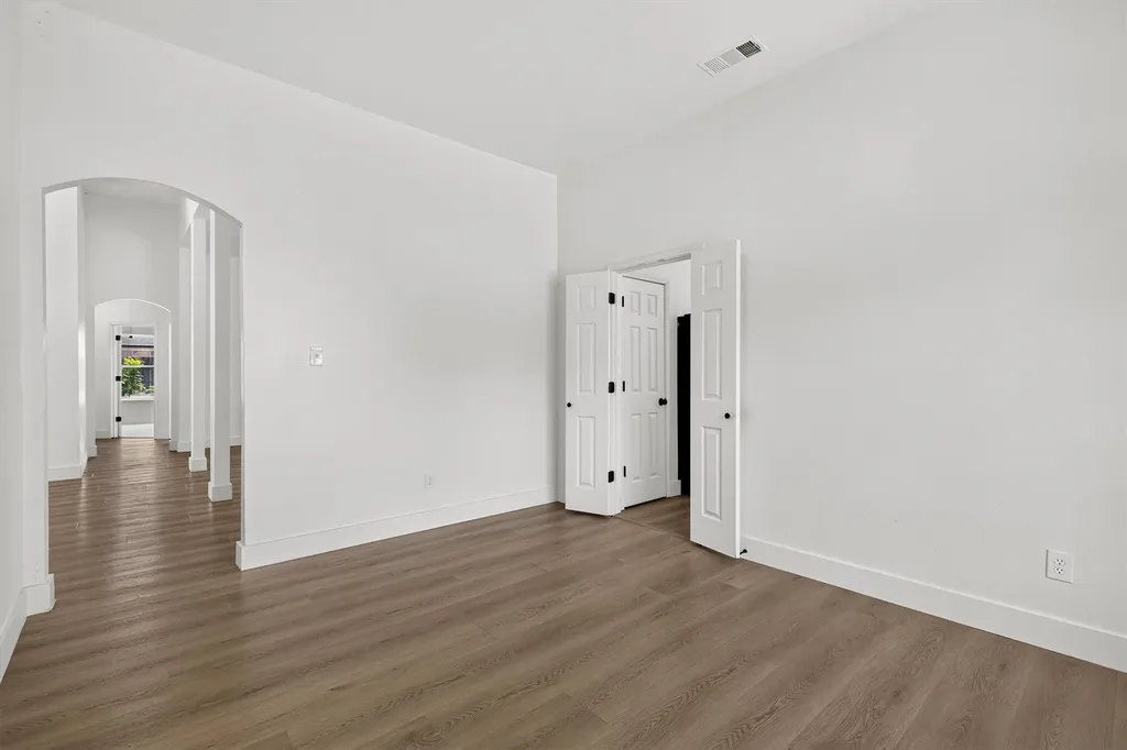 214 Pearly Top Drive Glenn Heights TX 75154