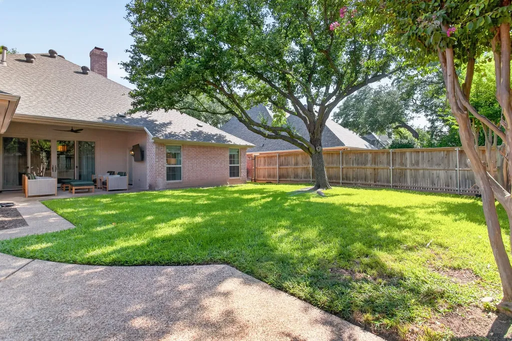 2832 Manorwood Fort Worth TX 76109