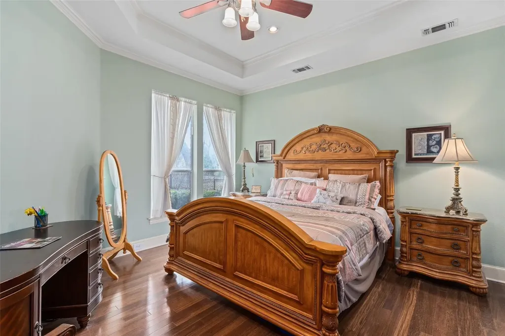5932 Riverbend Place Fort Worth TX 76112