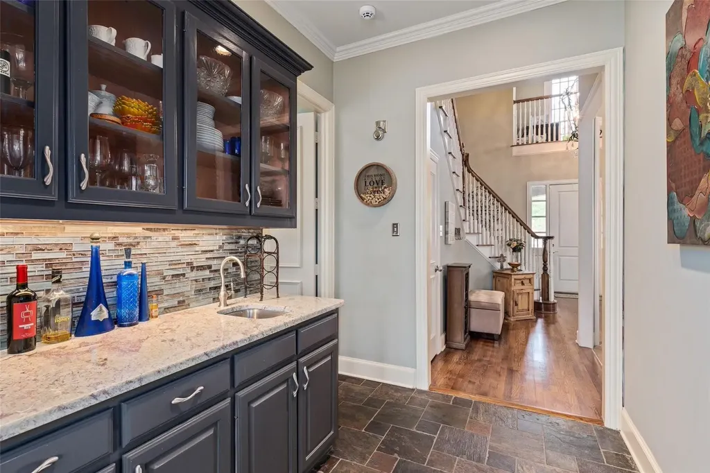 5932 Riverbend Place Fort Worth TX 76112