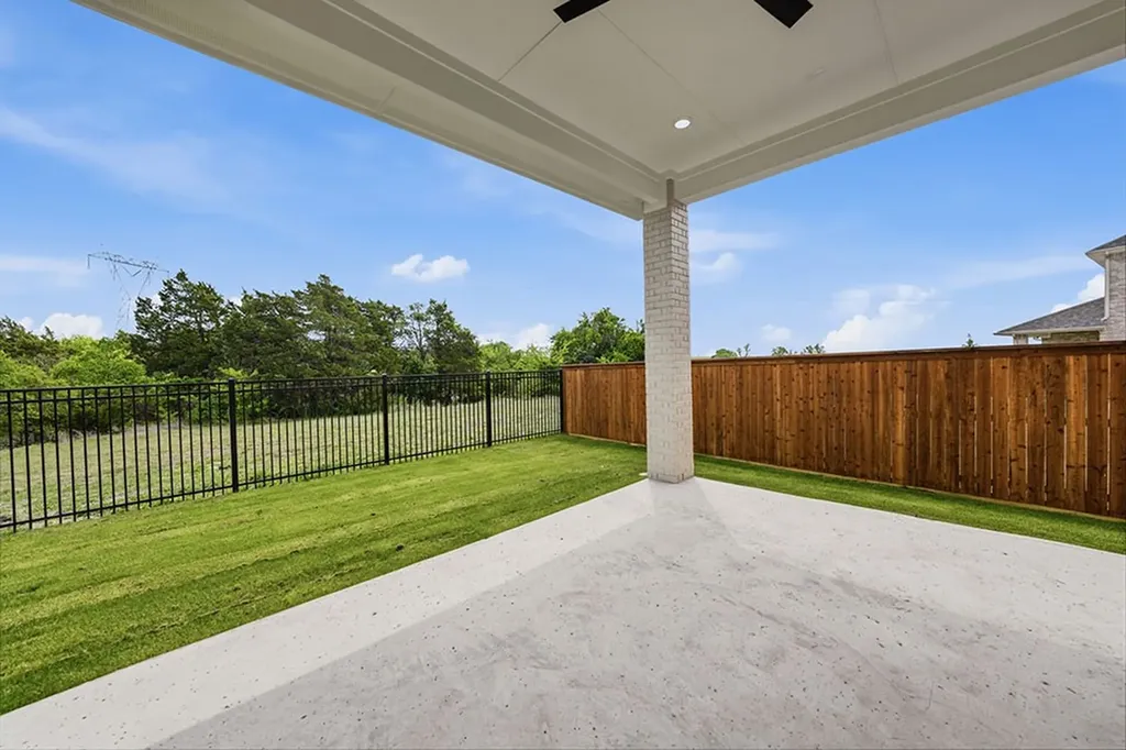 6316 Simone Avenue Mckinney TX 75071