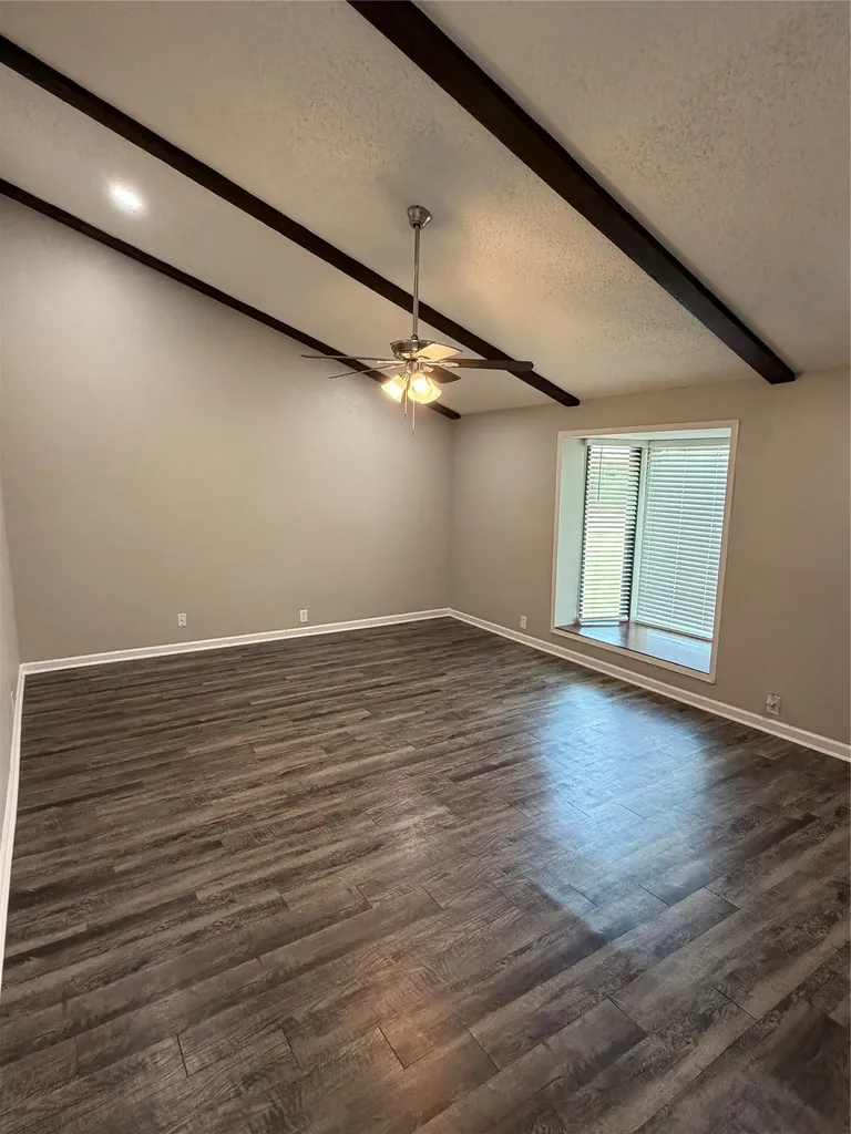 1262 Valencia Lane Lewisville TX 75067