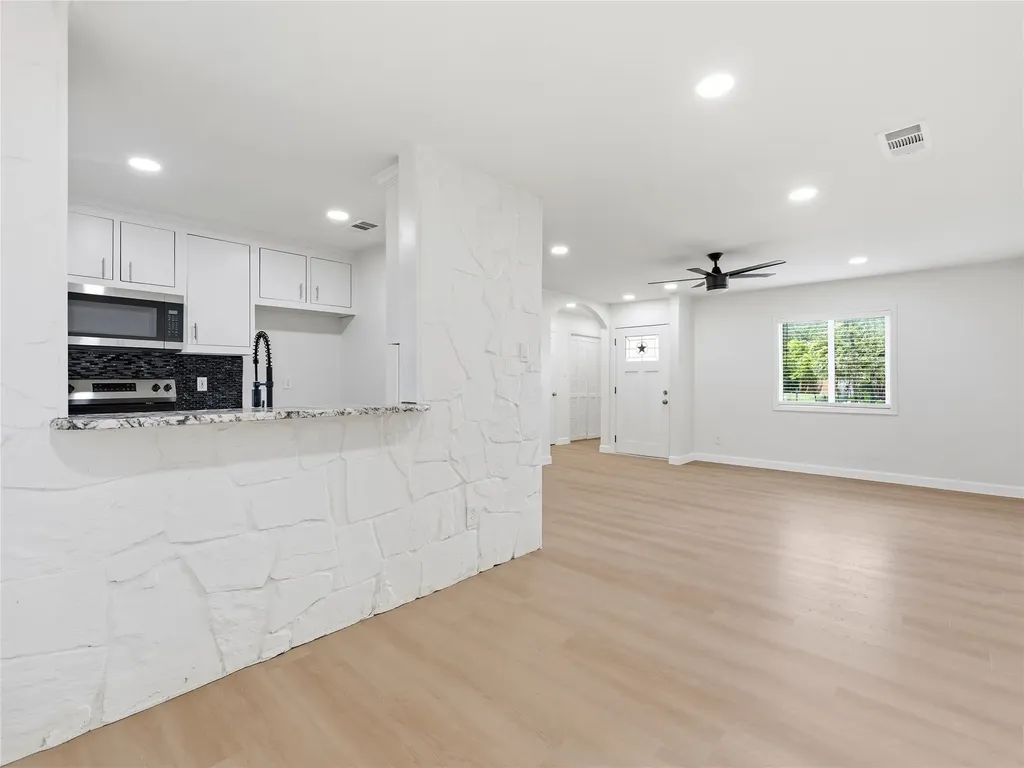 6400 Patino Court Watauga TX 76148