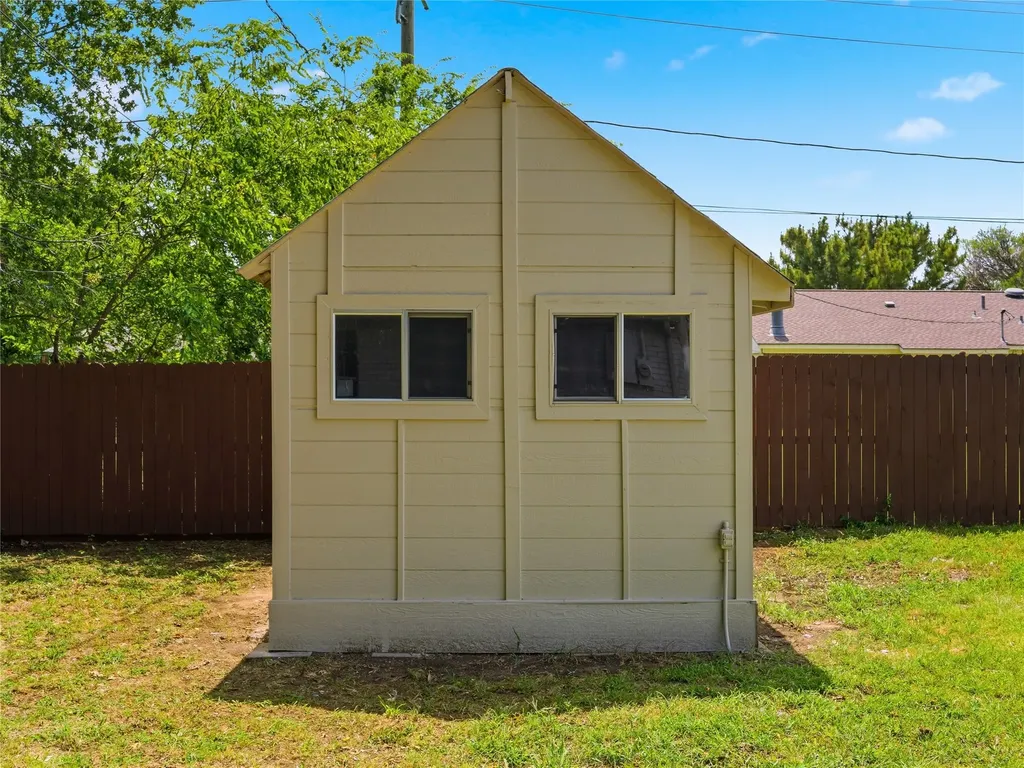6400 Patino Court Watauga TX 76148