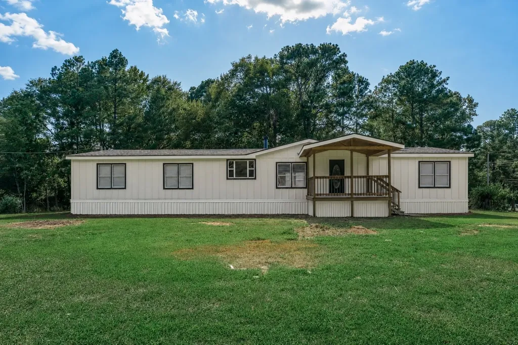 109 Amy Lane Minden LA 71055