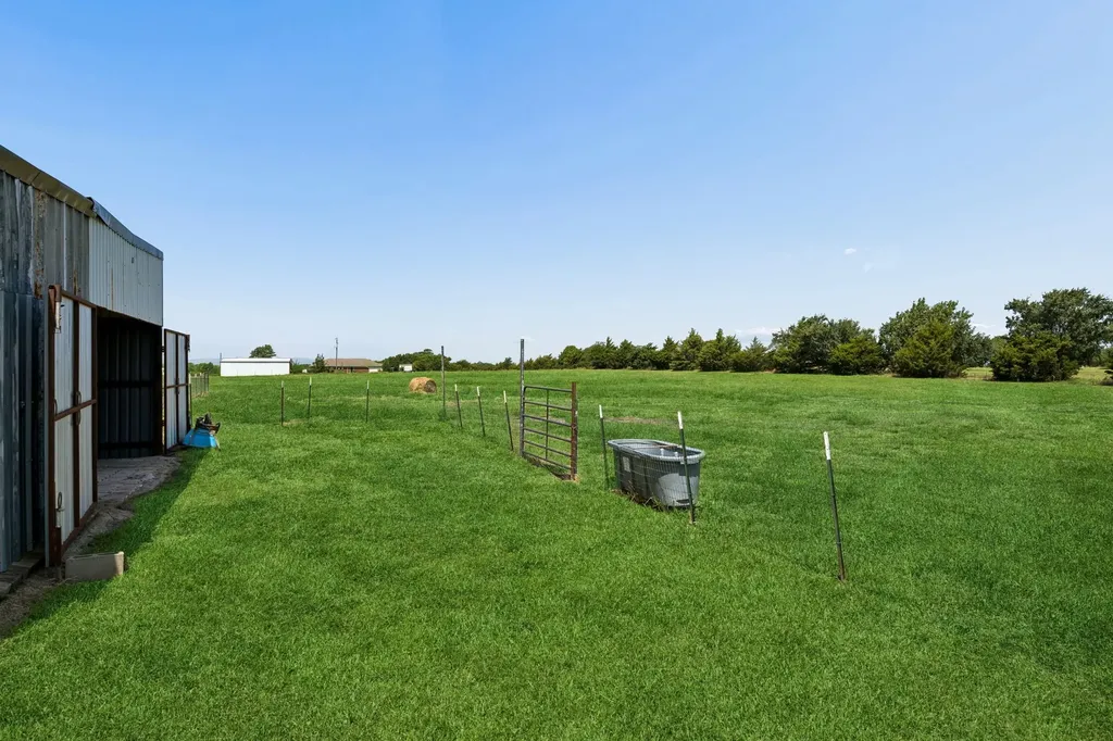 14221 County Road 545 Nevada TX 75173