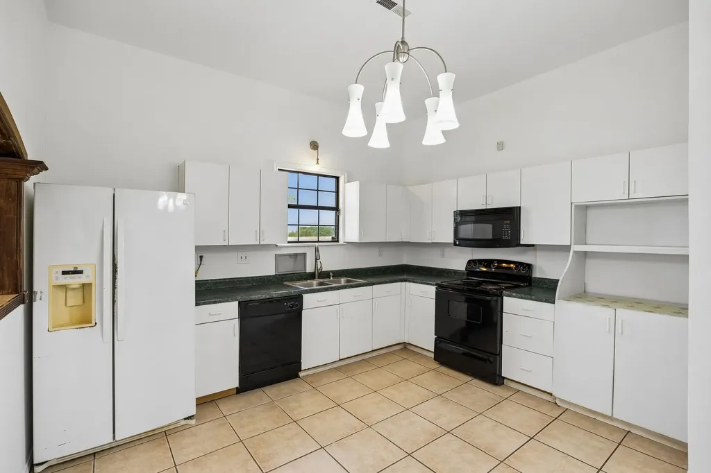 14221 County Road 545 Nevada TX 75173