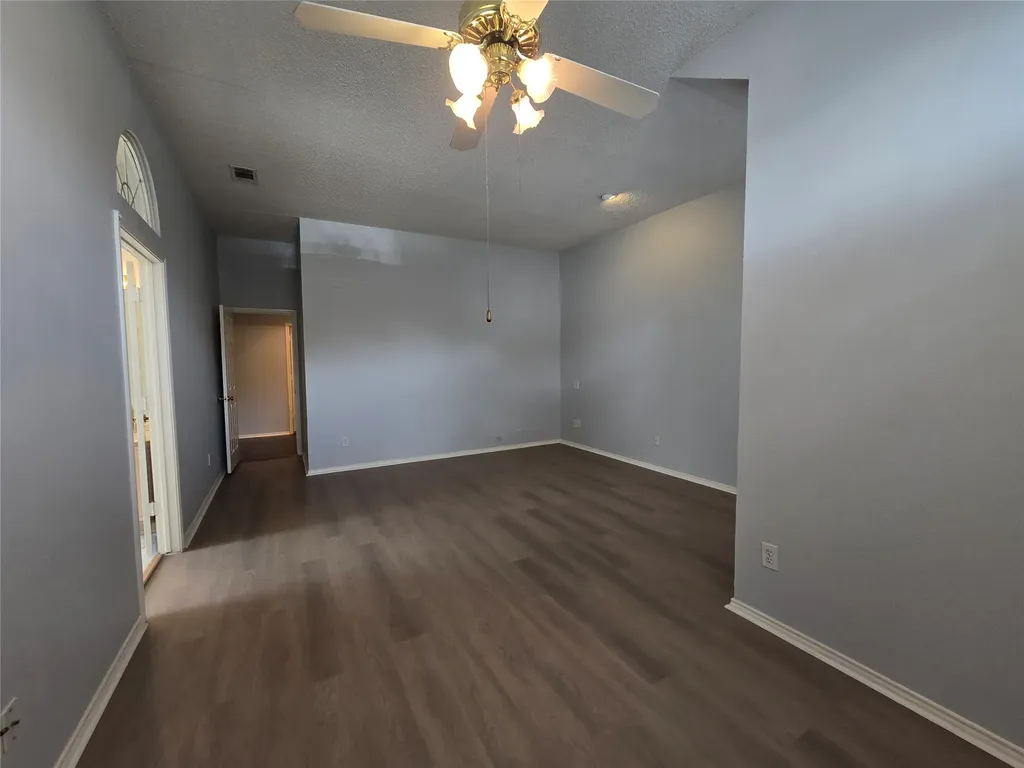 10512 Napa Valley Drive Frisco TX 75035