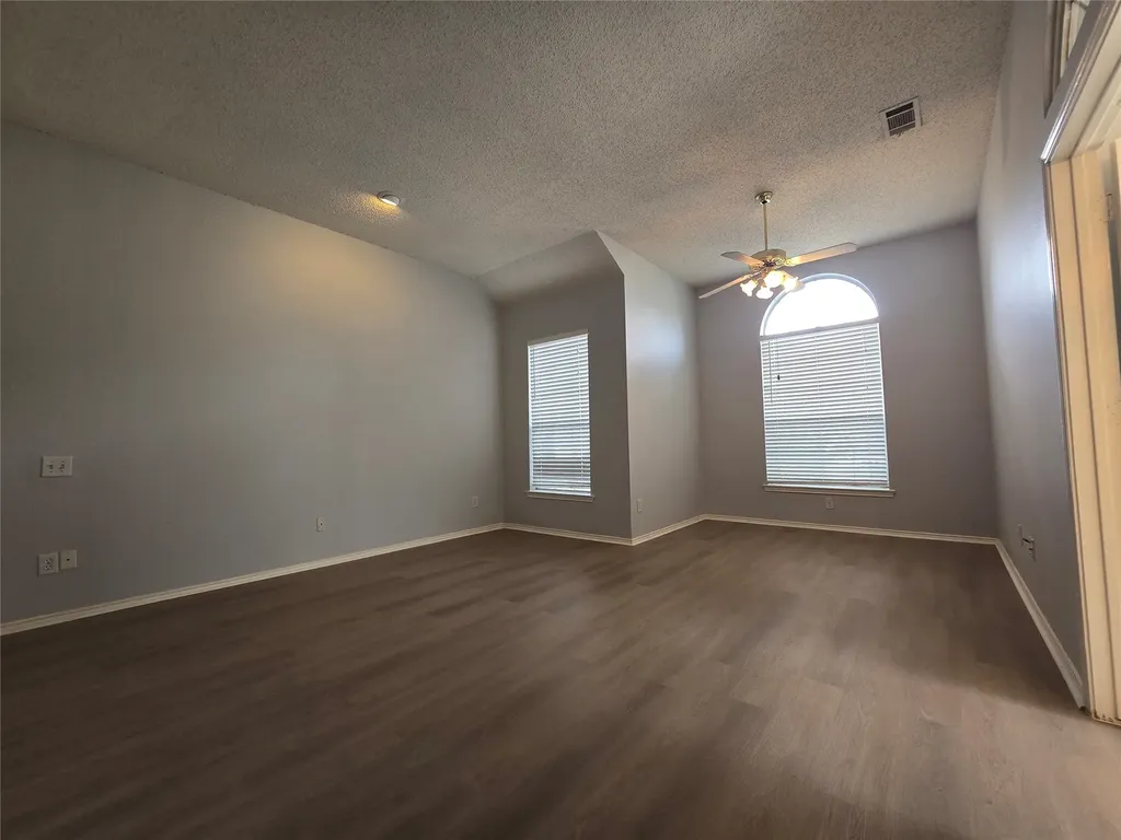 10512 Napa Valley Drive Frisco TX 75035