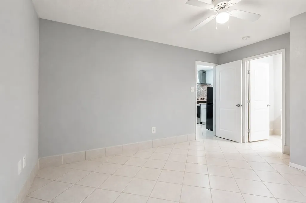 607 Brooks Avenue Dallas TX 75208