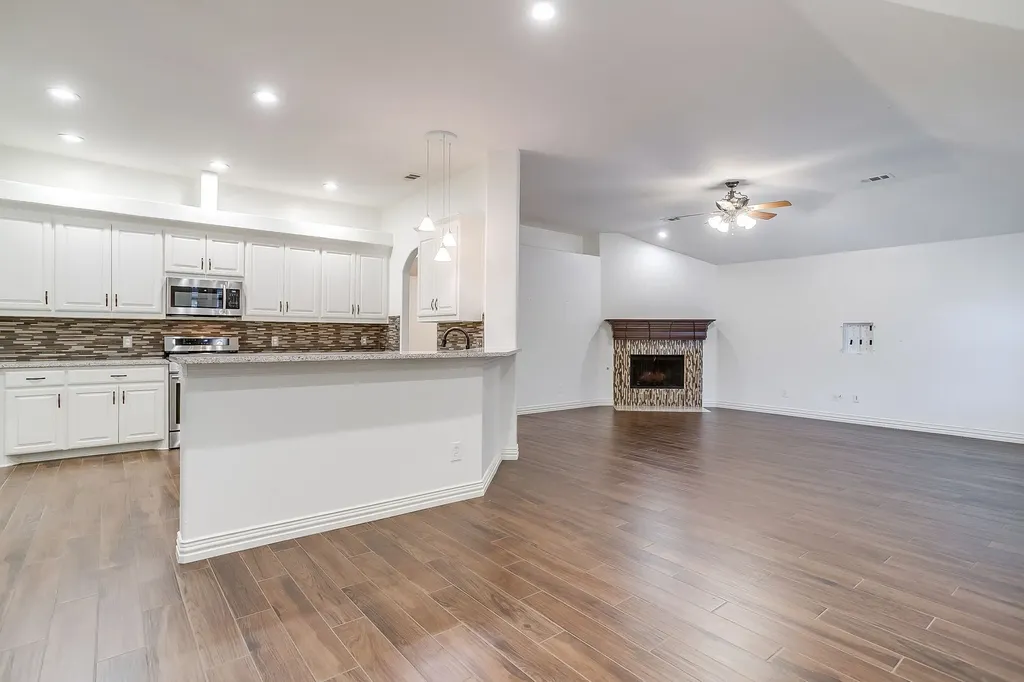 1409 Montevideo Court Denton TX 76210