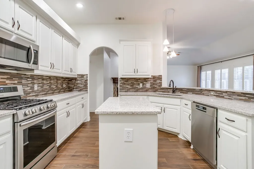 1409 Montevideo Court Denton TX 76210