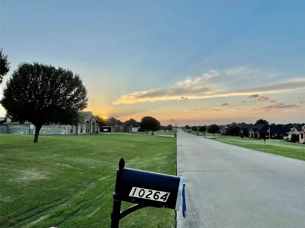 10264 Fireside Lane Forney TX 75126