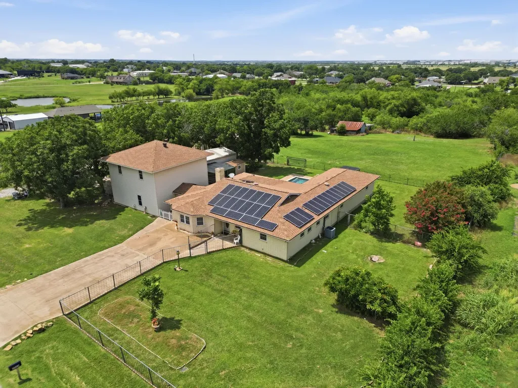 1235 Maxwell Road Haslet TX 76052