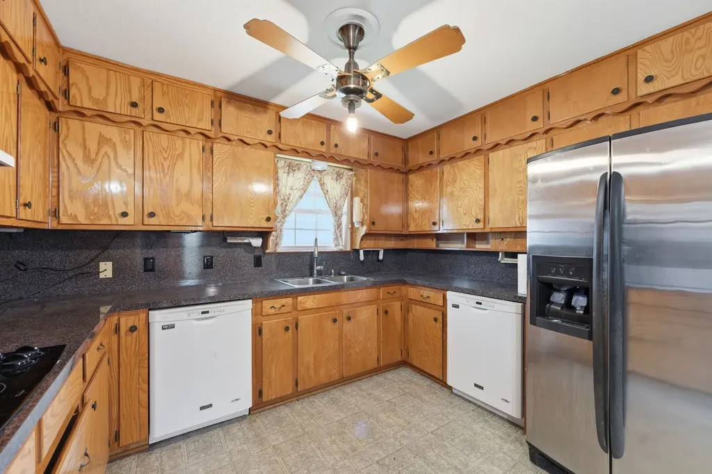 1235 Maxwell Road Haslet TX 76052
