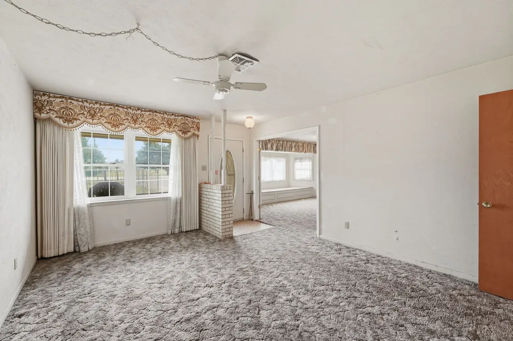 1235 Maxwell Road Haslet TX 76052