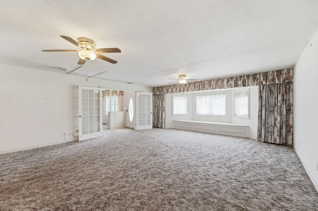 1235 Maxwell Road Haslet TX 76052