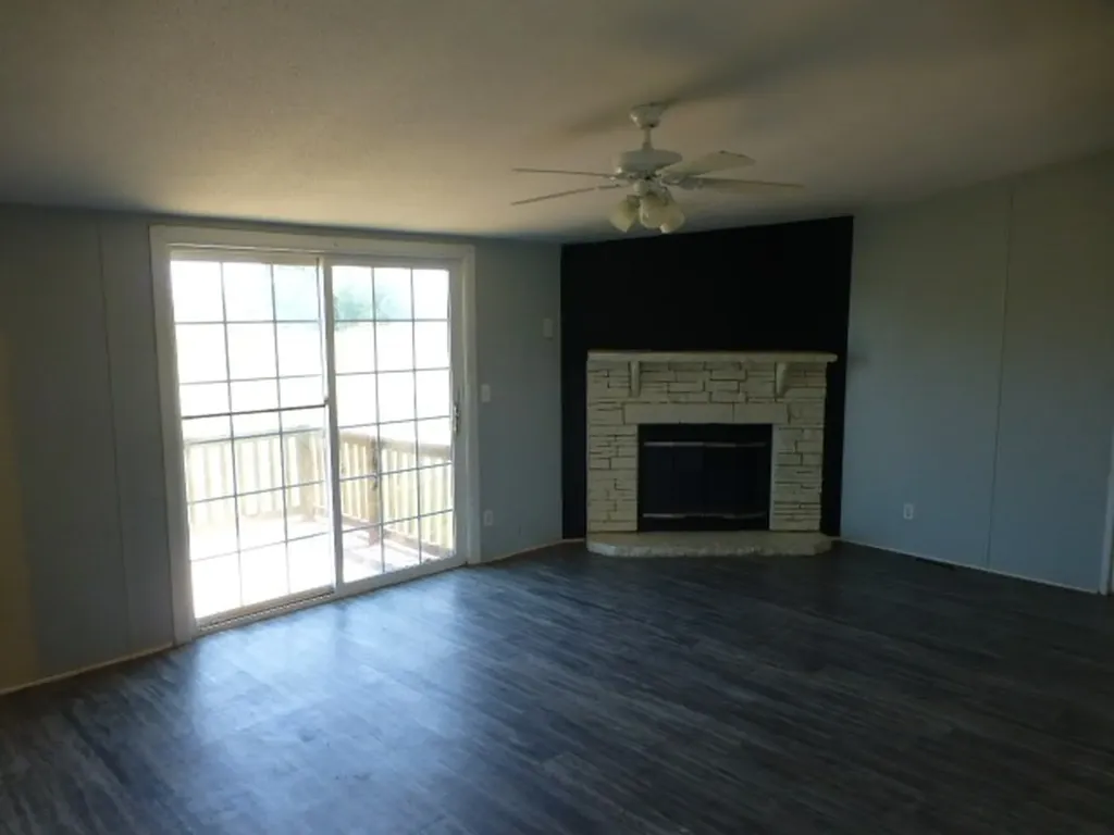 5712 Kentucky Street Joshua TX 76058