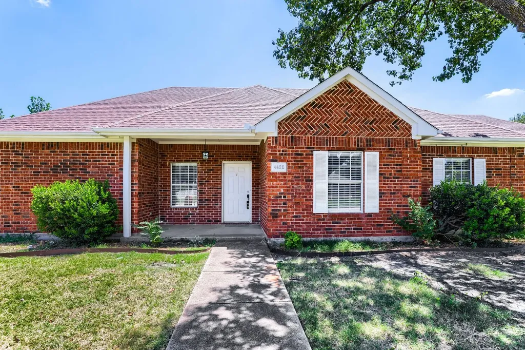 4422 Briarcrest Lane Sachse TX 75048