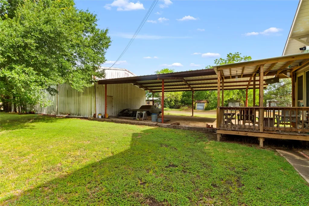 400 S Mckinney Street Mexia TX 76667