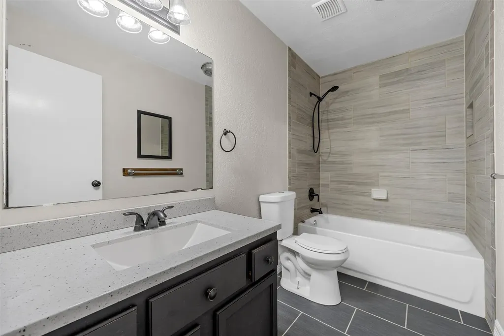 1932 Century Drive Waco TX 76712