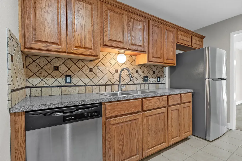 1932 Century Drive Waco TX 76712